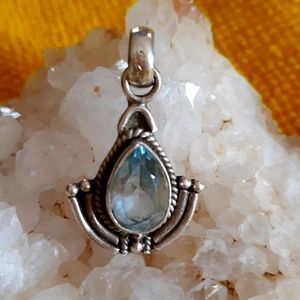Aquamarine sterling pendent